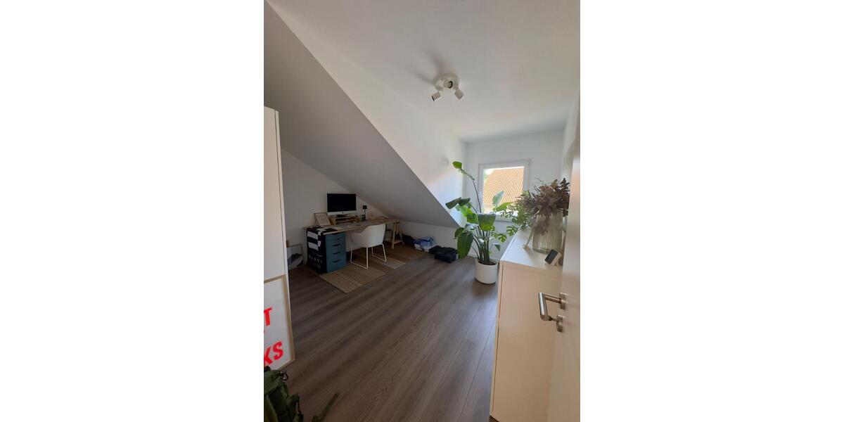 Dachgeschoßwohnung Rülzheim - 2 Zimmer, 65 m&sup2;, 245.000&euro; | Angebot:26840324