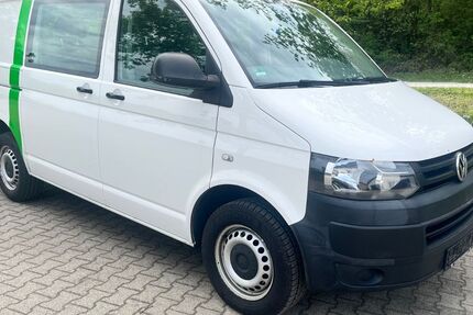 VW T5 Transporter 213.000 km 8.700 &euro; Neuhausen 75242