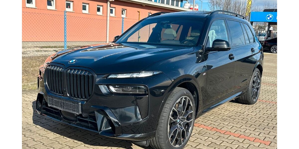 BMW X7 7.390 km 105.900 &euro; Pliening 85652