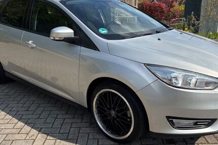 Ford Focus 193.000 km 3.250 &euro; Bad Bentheim/Gildehaus 48455