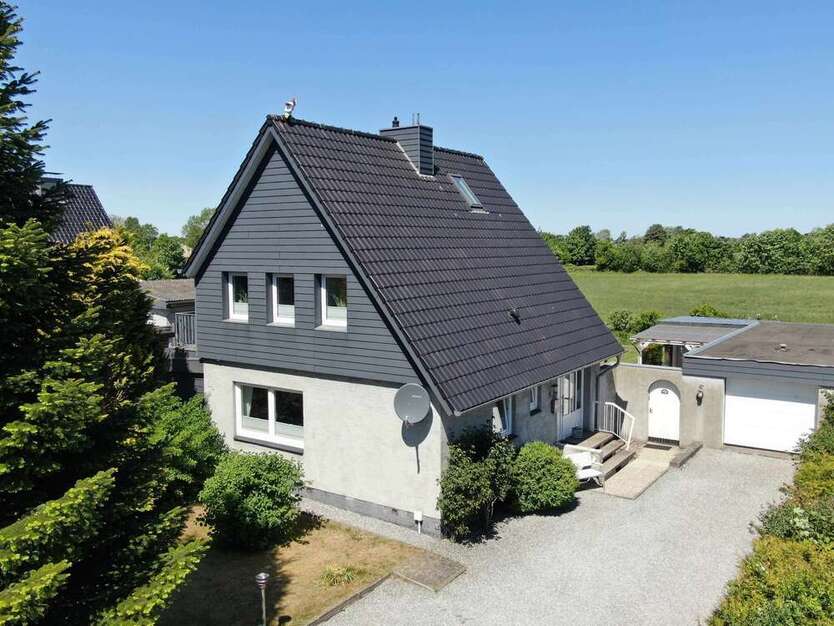 Haus zum Kaufen in Oeversee 395.000 € 110 m²