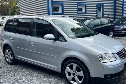VW Touran 237.000 km 1.900 € Detmold 32758