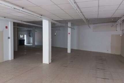 Einzelhandel in Waltershausen 555 € 200 m² zimmer