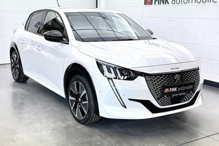 Peugeot 208 GT Pack 136 50 KWh ACC SITZHEIZUNG 26.600 km 16.450 &euro; Lich 35423