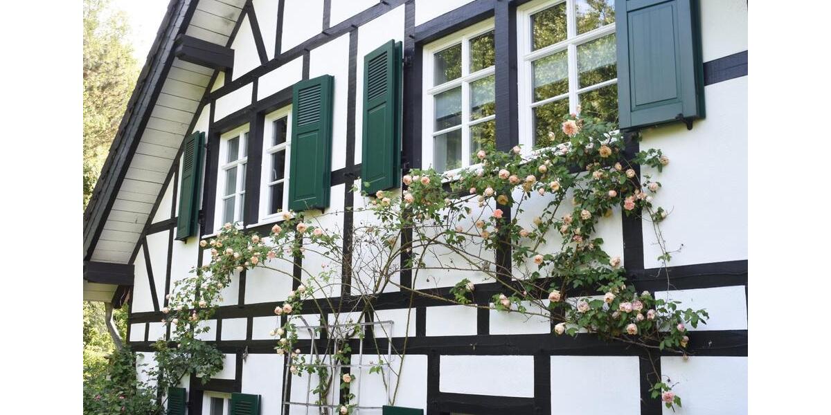 Einzigartiges Bergisches Fachwerkhaus + Nebengeb.,Privatverkauf 6 zimmer