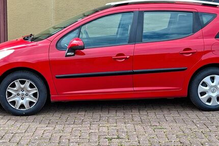 Peugeot 207 111.000 km 3.500 &euro; Merchweiler 66589