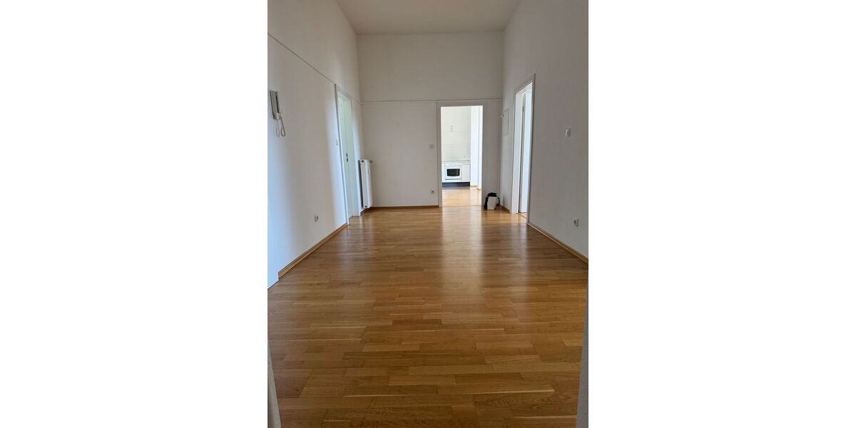 Traumhafte Wohnung mit Skylineblick im historischen Zauberberg - 3- Kelkheim Ruppertshain | Angebot:27307215
