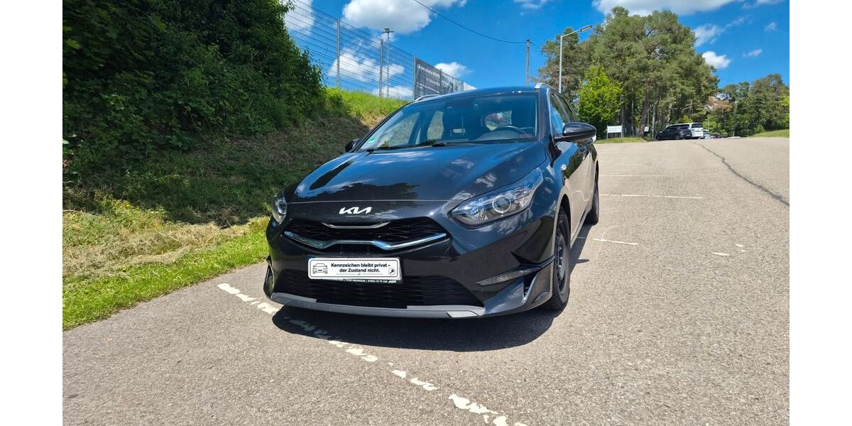 Kia ceed Sportswagon 67.800 km 18.000 &euro; Althengstett 75382