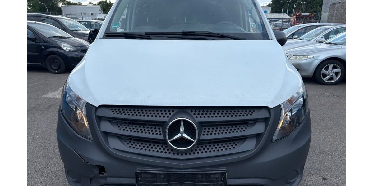 Mercedes-Benz Vito 295.435 km 3.450 &euro; Hamburg 20539