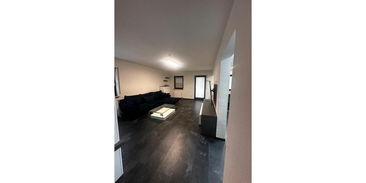 Etagenwohnung Schwieberdingen - 2.5 Zimmer, 73 m&sup2;, 1.200&euro; | Angebot:24675552