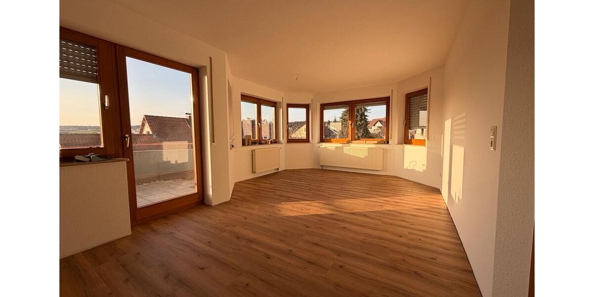Etagenwohnung Altensteig - 3 Zimmer, 71 m&sup2;, 700&euro; | Angebot:25340793