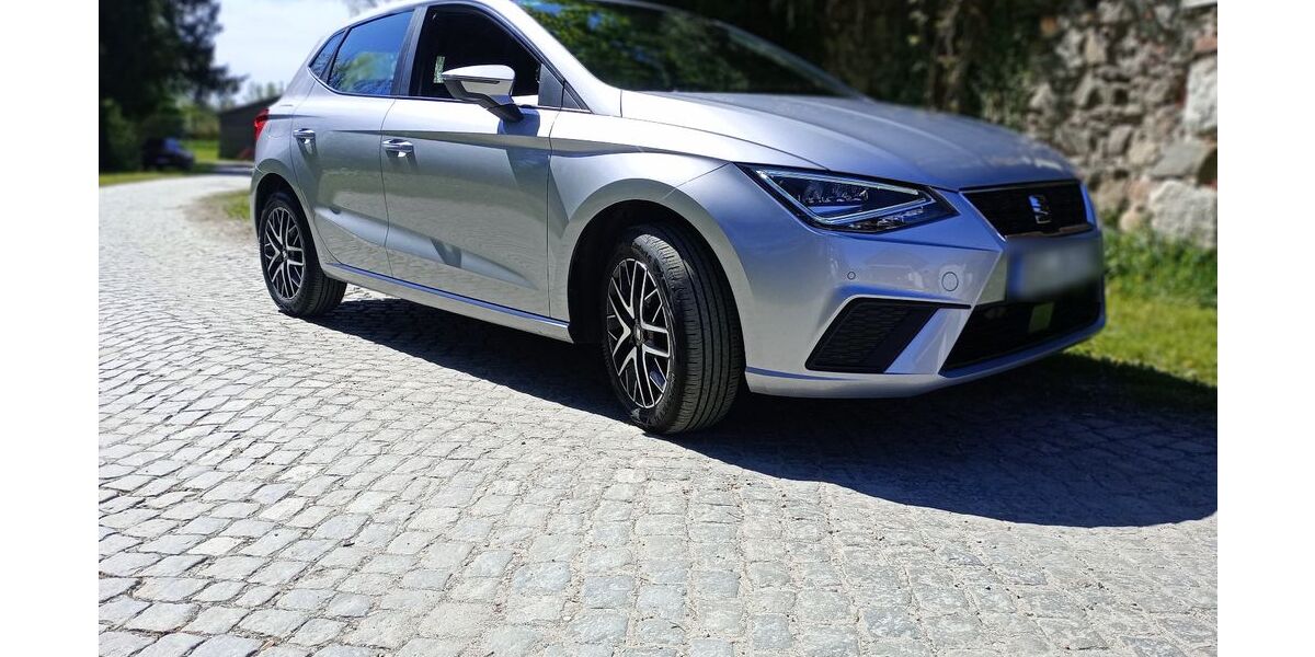 Seat Ibiza 44.500 km 15.690 &euro; Plattling 94447