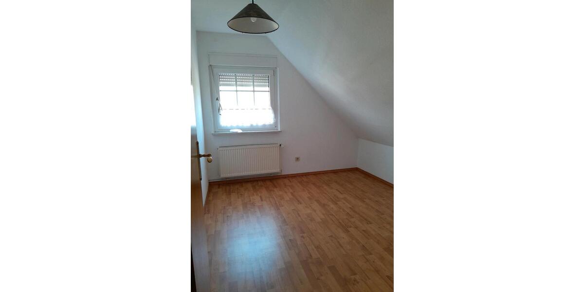 Einfamilienhaus Bockhorn - 4 Zimmer, 140 m&sup2;, 1.350&euro; | Angebot:25167736