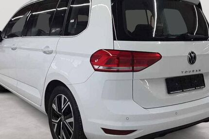 VW Touran 116.900 km 21.580 &euro; Zell (Mosel) 56856