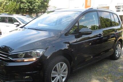 VW Touran 142.000 km 15.980 &euro; Oyten 28876