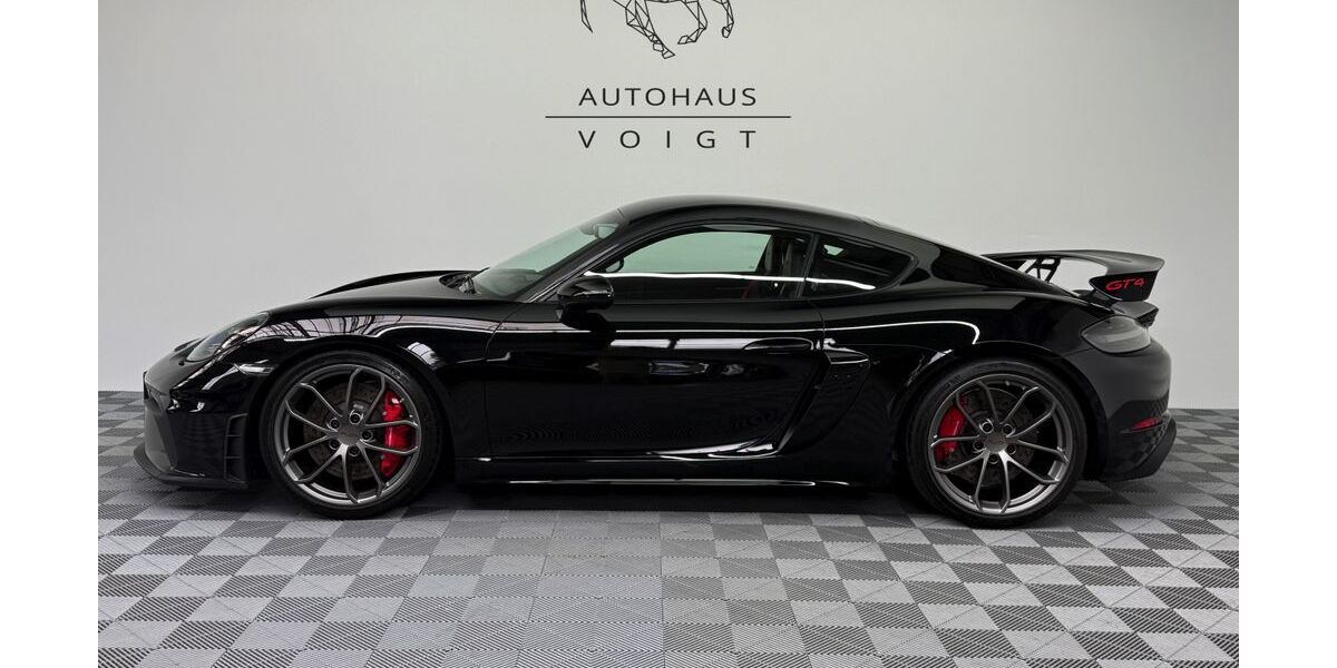 Porsche Cayman 8.747 km 111.500 € Radevormwald 42477