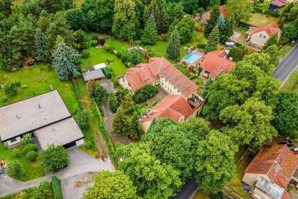 Haus zum Kaufen in Zossen 695.000 € 533 m² 17 zimmer