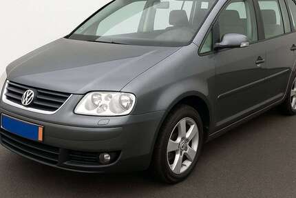 VW Touran 286.000 km 2.600 &euro; Frankfurt am Main 65933