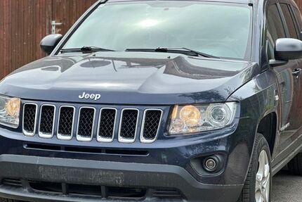 Jeep Compass 94.927 km 7.990 &euro; Traunwalchen 83374