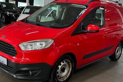Ford Tourneo Courier 103.996 km 8.390 € Hamburg 20537