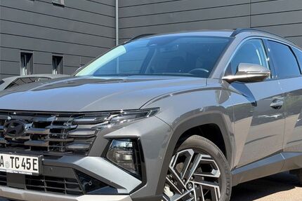 Hyundai TUCSON 8.580 km 39.890 &euro; Cham 93413