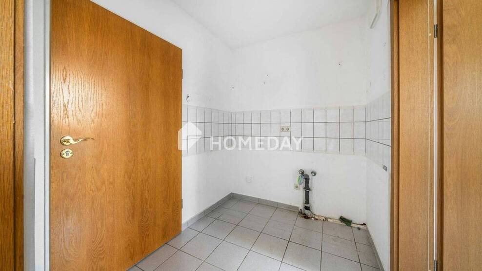 Bezugsfrei: Gemütliche Etagenwohnung für Singles mit Aufzug, Tiefgaragenstellplatz und Tageslichtbad 1 zimmer