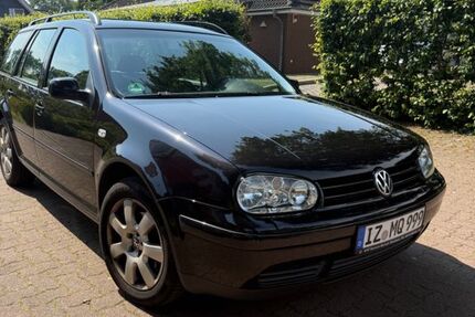 VW Golf 254.000 km 2.100 &euro; Kiebitzreihe 25368