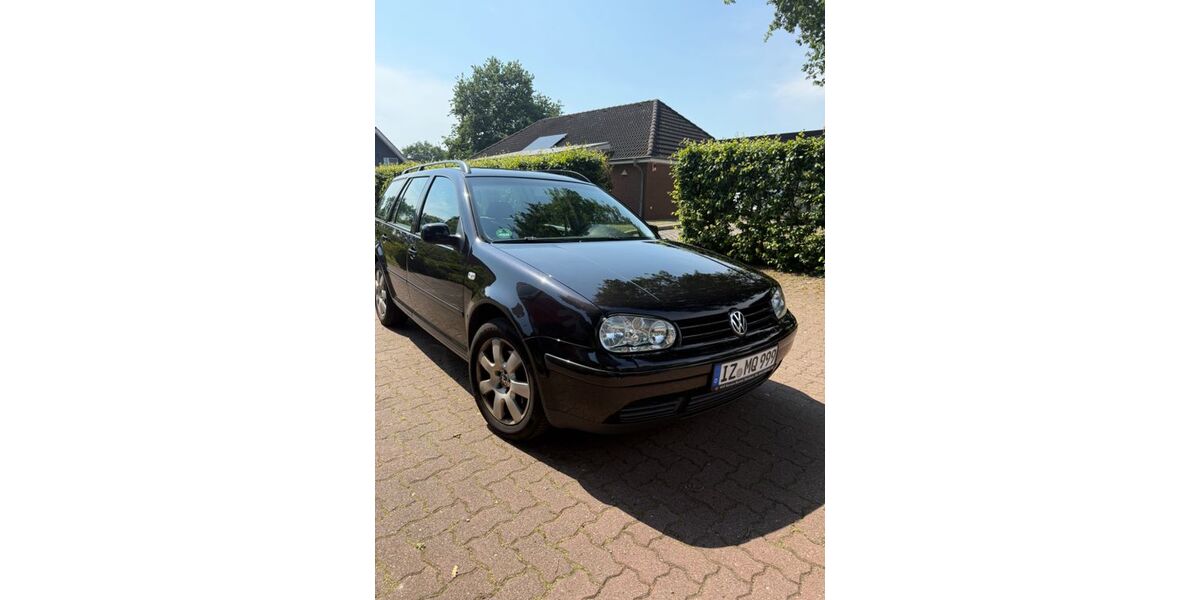 VW Golf 254.000 km 2.100 &euro; Kiebitzreihe 25368
