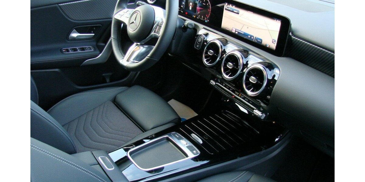 Mercedes-Benz A 200 d Urban Progressive DISTRONIC Pro LED Kamera 6.381 km 29.980 &euro; Falkensee 14612