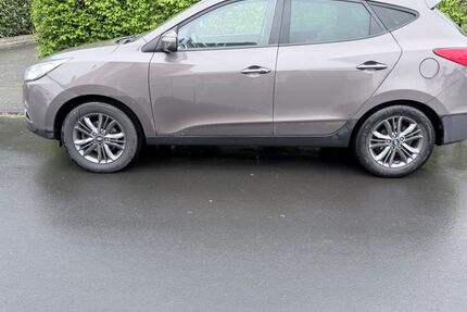 Hyundai ix35 106.000 km 9.500 &euro; Leverkusen 51373