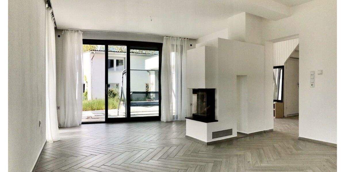 Bei Leipzig, Südlage Garten EFH, Doppelgarage 4 zimmer