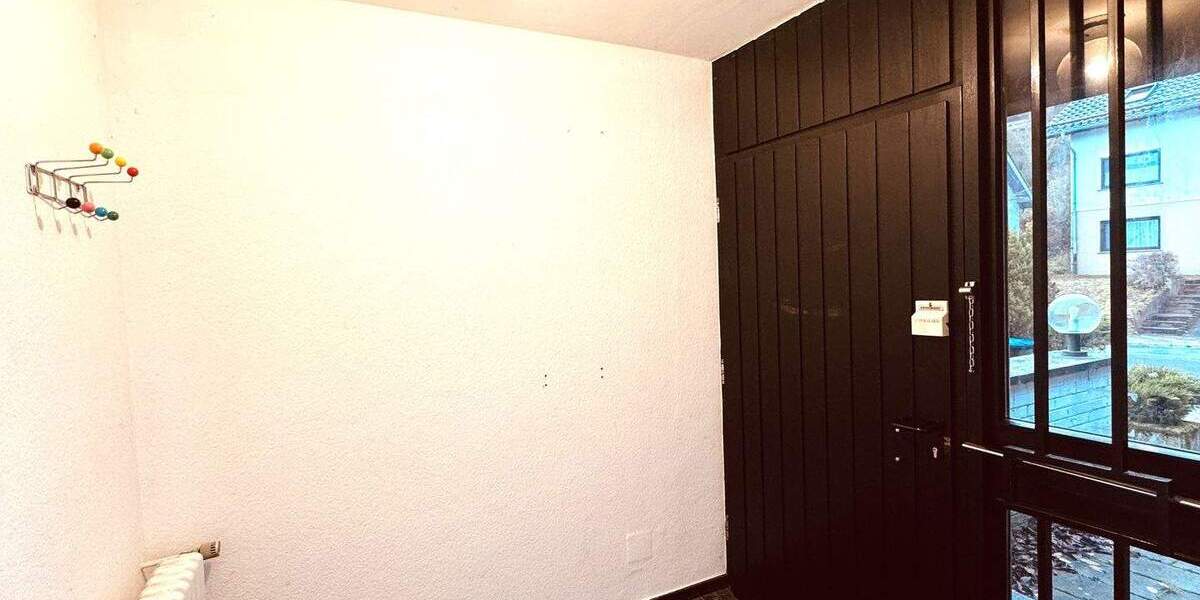 Einfamilienhaus Stadtkyll - 1 Zimmer, 265 m&sup2;, 349.000&euro; | Angebot:25660859