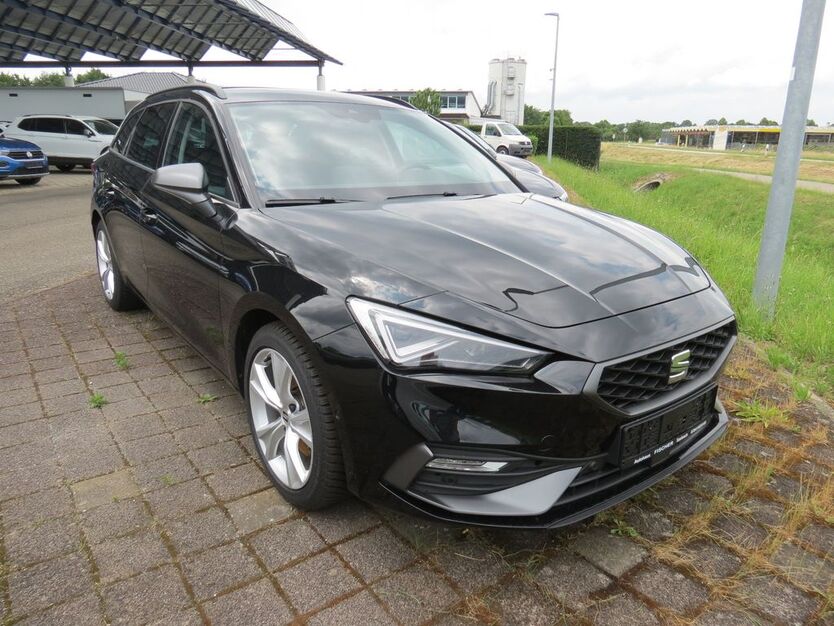 Seat Leon 23.567 km 29.900 € Sasbach 77880