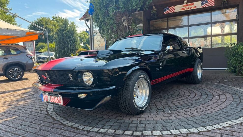 Ford Mustang 1.288 km 44.900 € Romrod-Zell 36329