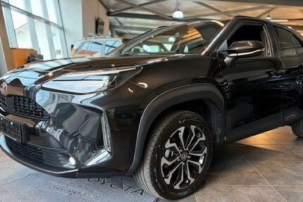 Toyota Yaris Cross 7.030 km 29.790 &euro; Lich 35423