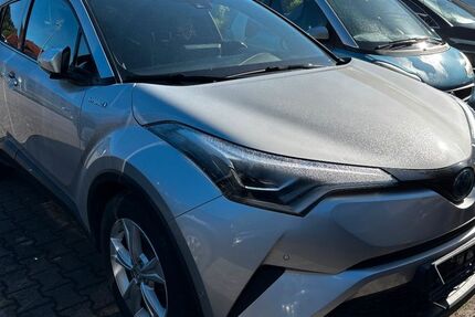 Toyota C-HR 50.051 km 18.490 &euro; Suhl 98529