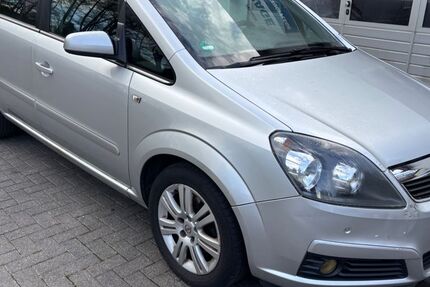 Opel Zafira 200.000 km 1.500 &euro; Nümbrecht 51588