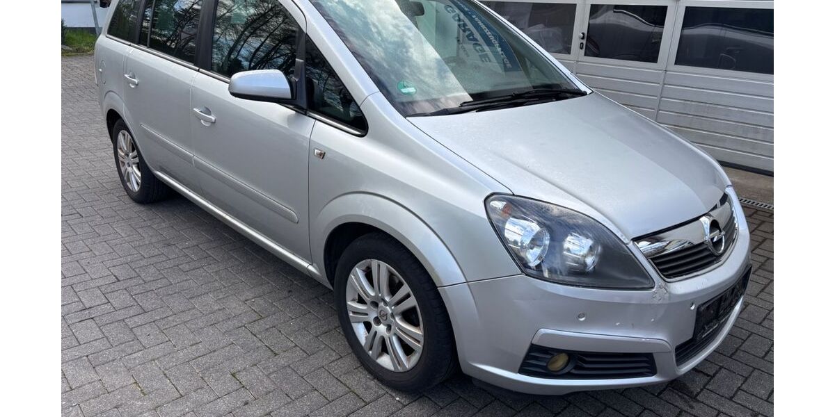 Opel Zafira 200.000 km 1.500 &euro; Nümbrecht 51588