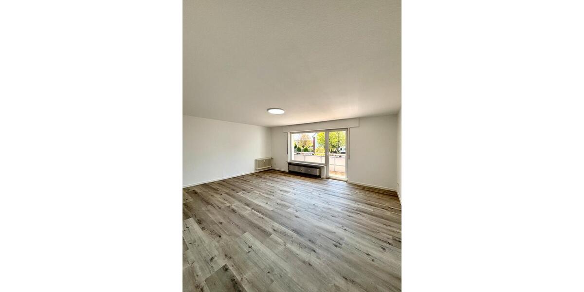 Etagenwohnung Petersberg - 3 Zimmer, 90 m&sup2;, 1.585&euro; | Angebot:26293213