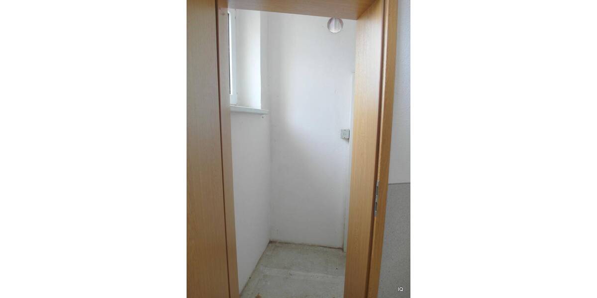 Etagenwohnung Döbeln Sörmitz - 3 Zimmer, 74 m&sup2;, 385&euro; | Angebot:26028680