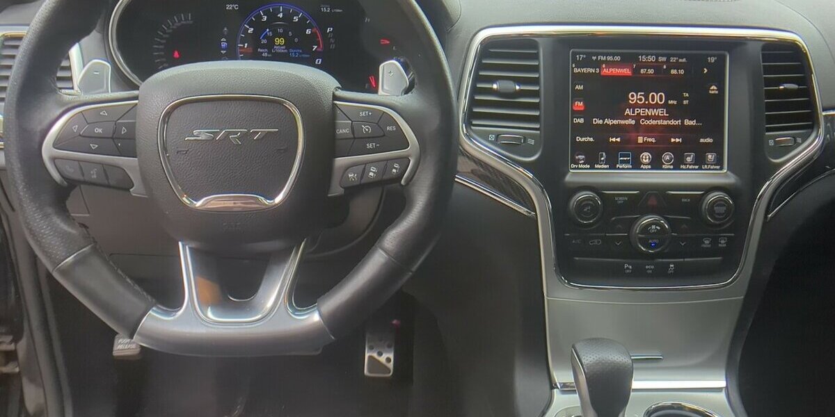 Jeep Grand Cherokee 6.4 V8 HEMI SRT *LPG* 121.500 km 34.190 &euro; Bad Tölz 83646