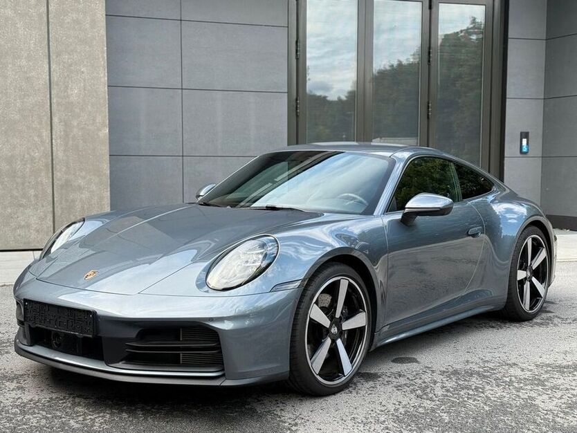 992