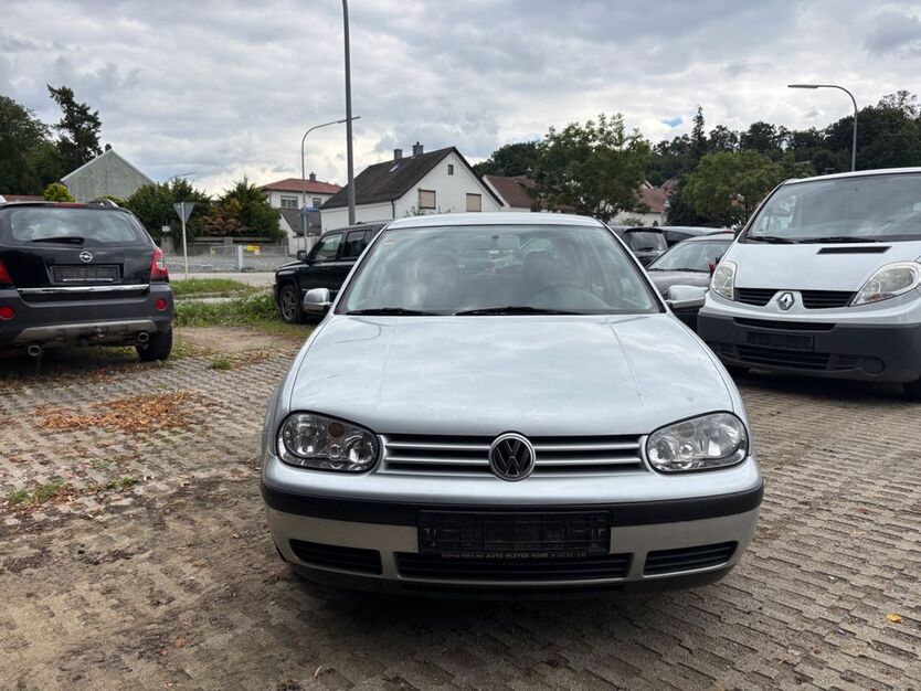 VW Golf 138.700 km 1.650 € Ergoldsbach 84061