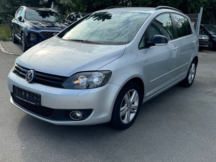 VW Golf 98.325 km 8.990 € Achstetten 88480