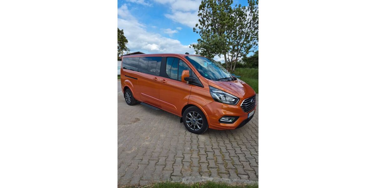 Ford Tourneo Custom 80.000 km 27.700 &euro; Asperg 71634
