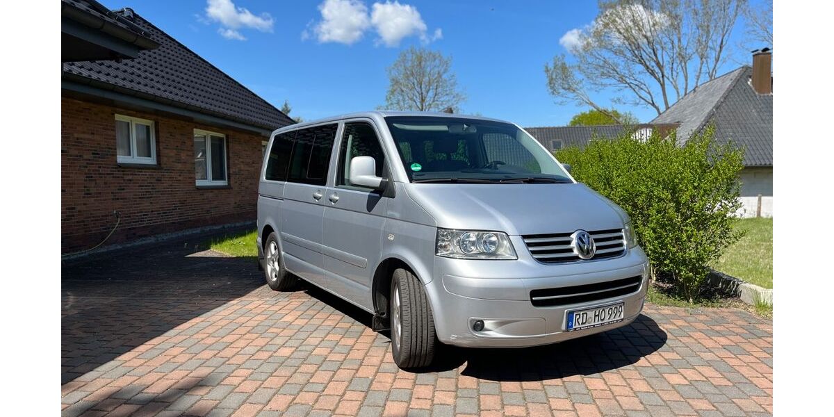 VW T5 Multivan 291.000 km 9.590 &euro; Fockbek 24787