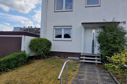 Haus Taunusstein Neuhof - 5 Zimmer, 125 m&sup2;, 1.350&euro; | Angebot:27130148