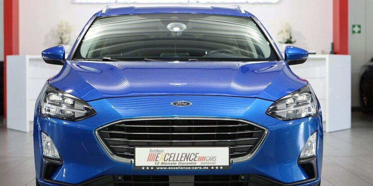 Ford Focus Tunier 2.0 EcoBlue TITANIUM 114.000 km 12.444 &euro; Hamm 59077