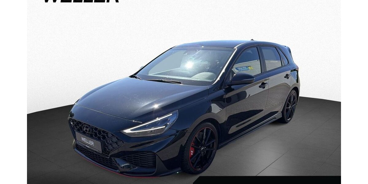 Hyundai i30 32.473 km 29.500 &euro; Cloppenburg 49661