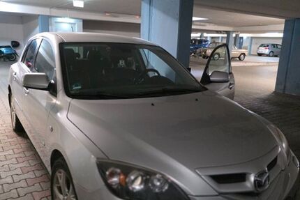 Mazda 3 230.000 km 1.500 &euro; Bad Reichenhall 83435